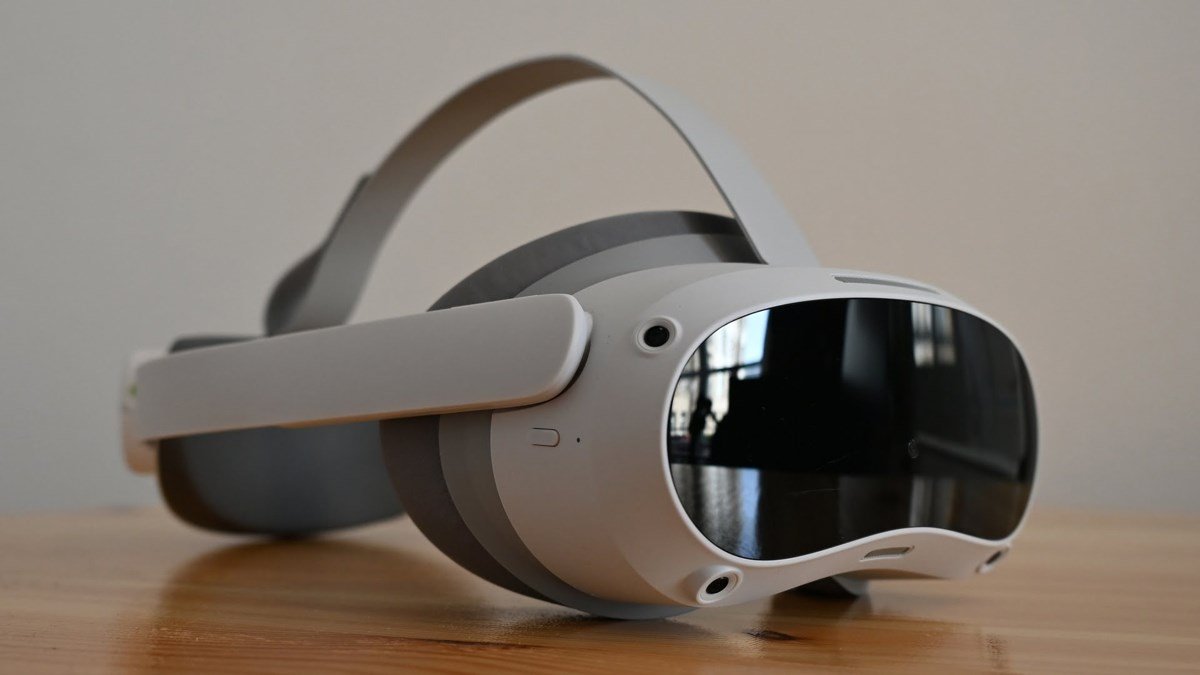 Exploring the Future of Virtual Reality Gadgets